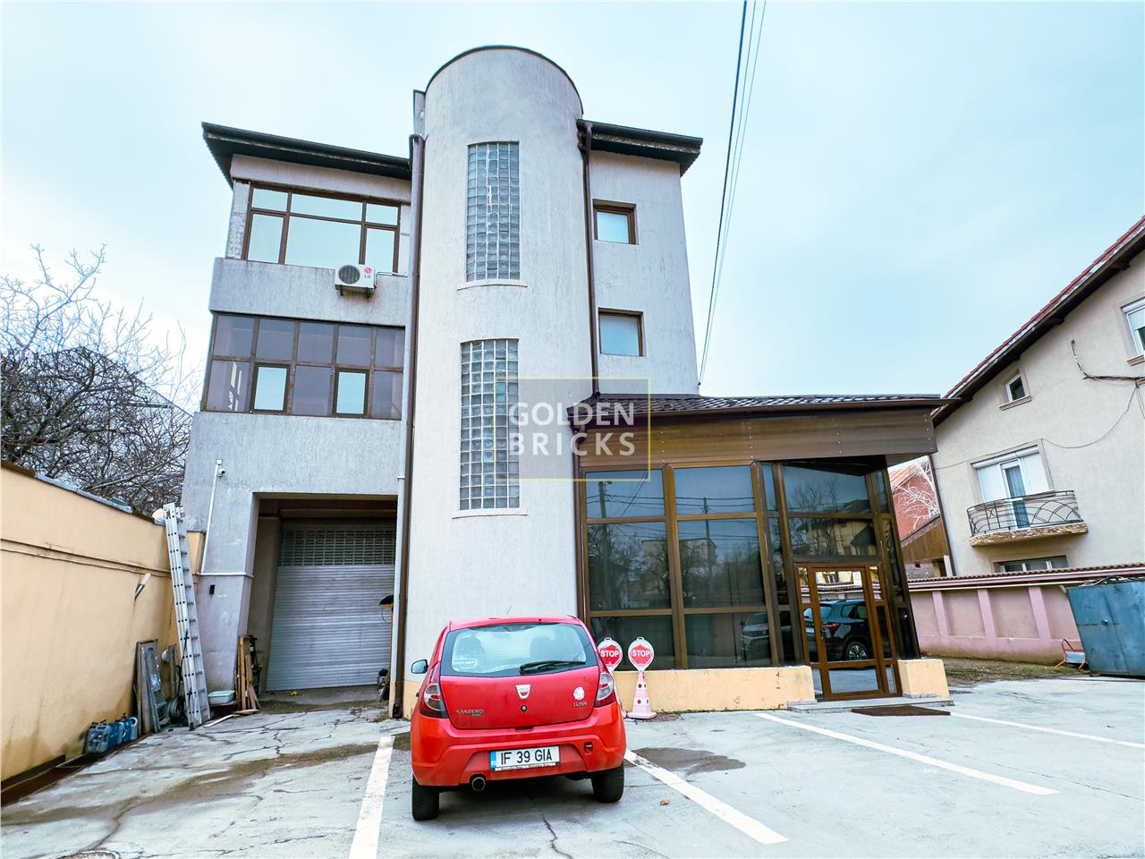 House / villa for rent 100 sqm in Bucuresti, Domenii area