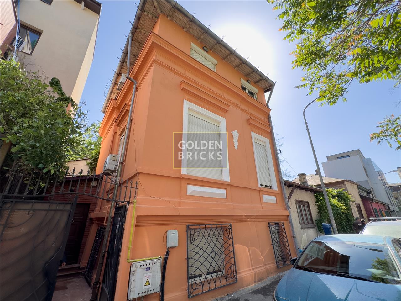 House / villa for rent 108 sqm in Bucuresti, Romana area